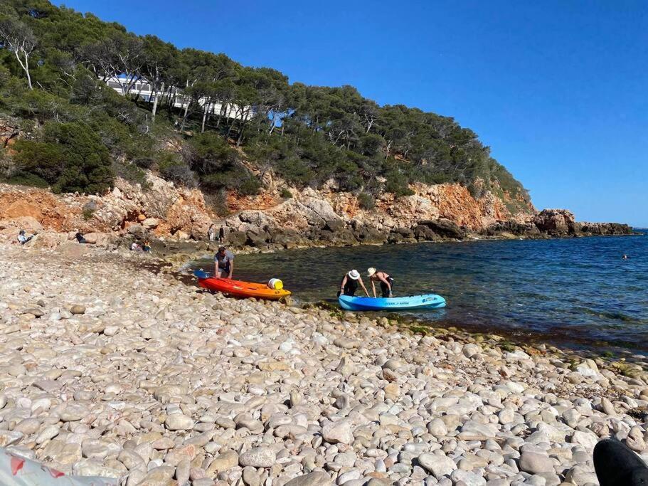 Athena Ohana, Les Pieds Dans L'Eau Bandol Εξωτερικό φωτογραφία